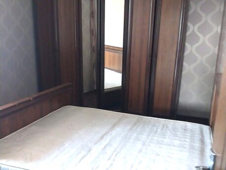 2 otaqlı köhnə tikili - Yeni Günəşli q. - 55 m²