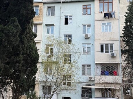 1 otaqlı köhnə tikili - Memar Əcəmi m. - 35 m²