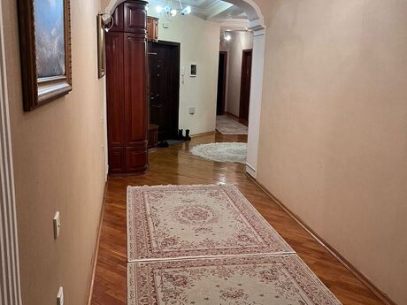 Объявление №6059441 - Баку, м. Гянджлик, 4-комн., 205 м², 6/17 этаж