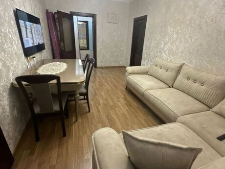 4 otaqlı köhnə tikili - Bakıxanov q. - 100 m²