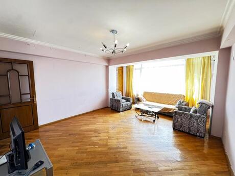 2 otaqlı köhnə tikili - 28 May m. - 60 m²