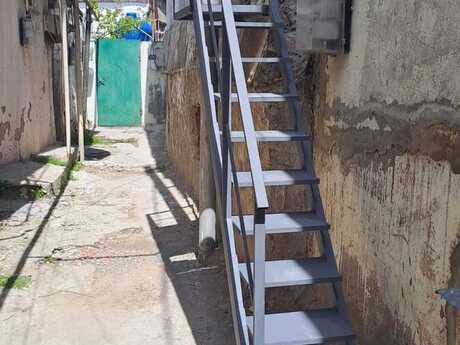 3 otaqlı həyət evi/bağ evi - 8 Noyabr m. - 104 m²