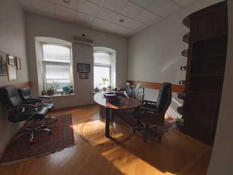 Объявление №6059685 - Баку, м. Ичеришехер, 4-комн., 100 м²