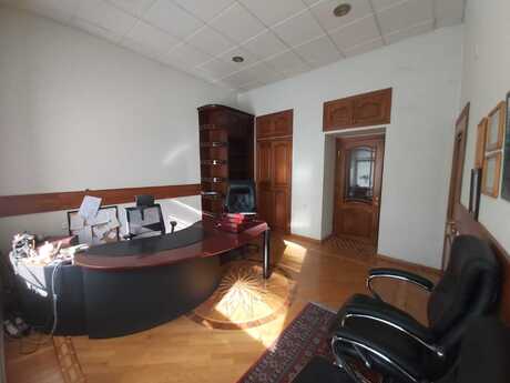 4 otaqlı ofis - İçəri Şəhər m. - 100 m²