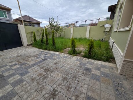 4 otaqlı həyət evi/bağ evi - Biləcəri q. - 110 m²