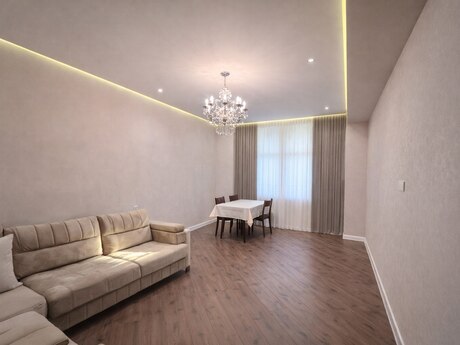 Elan №6059549 - Bakı, 8 Noyabr m., 2 otaqlı, 70 m², 6/18 mərtəbə