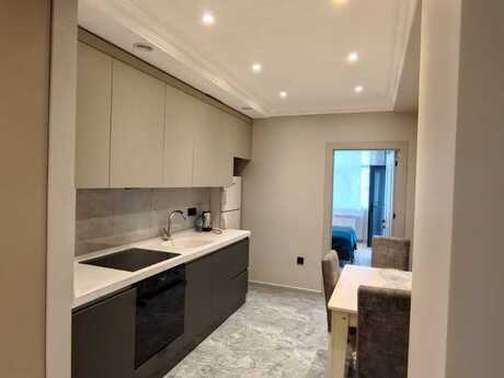 Elan №6059584 - Bakı, Neftçilər m., 2 otaqlı, 80 m², 8/14 mərtəbə