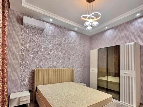 4 otaqlı həyət evi/bağ evi - Mərdəkan q. - 250 m²
