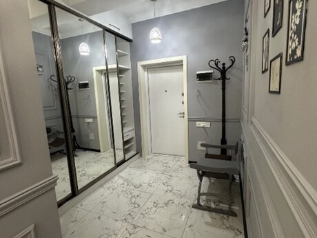 3 otaqlı yeni tikili - 28 May m. - 90 m²