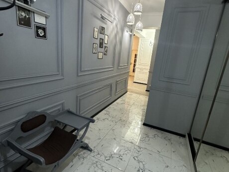 3 otaqlı yeni tikili - 28 May m. - 90 m²