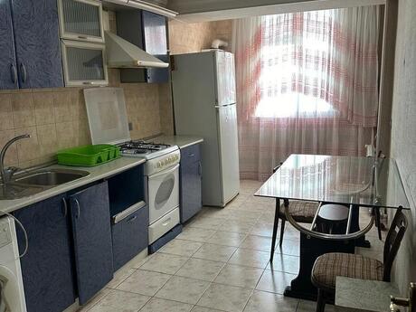 2 otaqlı köhnə tikili - Gənclik m. - 65 m²