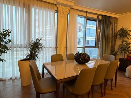 Объявление №6059798 - Баку, м. Низами, 3-комн., 150 м², 17/24 этаж