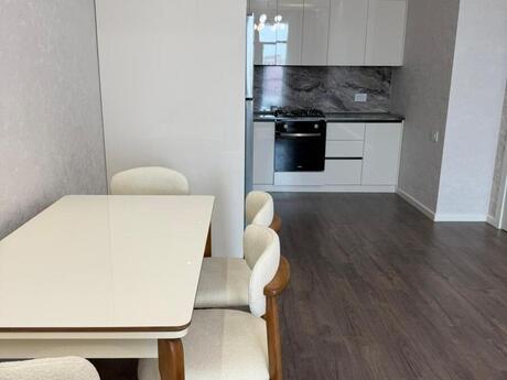 2-room new-build apartment for rent in Nəsimi, 75 m², 1 100 AZN/mo, photo 5 / 12