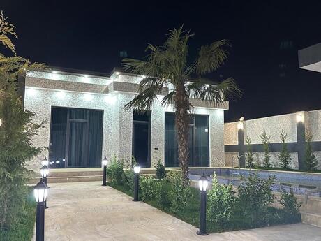 4 otaqlı həyət evi/bağ evi - Buzovna q. - 200 m²