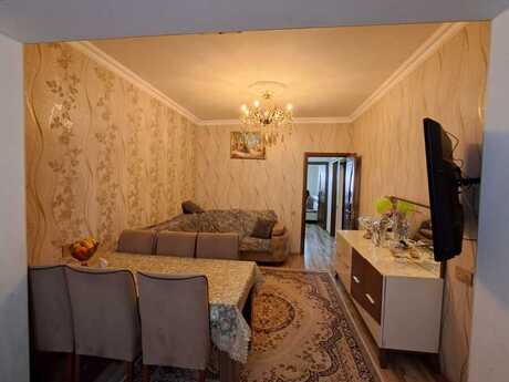 2-комн. вторичка - м. Иншаатчылар - 65 м²