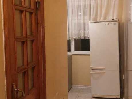 1 otaqlı köhnə tikili - Neftçilər m. - 40 m²