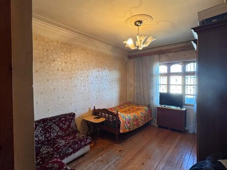3 otaqlı köhnə tikili - Gənclik m. - 85 m²