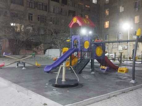 1 otaqlı köhnə tikili - Qara Qarayev m. - 40 m²