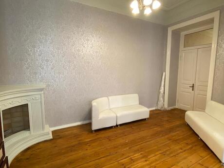 5-комн. офис - м. Низами - 150 м²