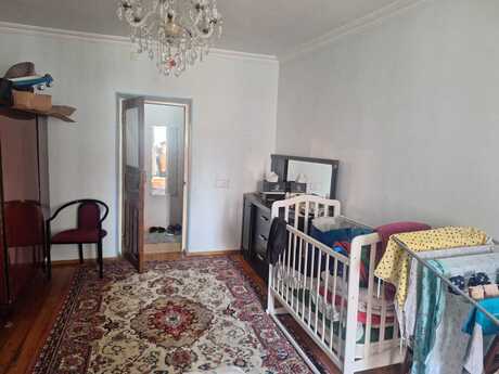 3 otaqlı köhnə tikili - Neftçilər m. - 70 m²