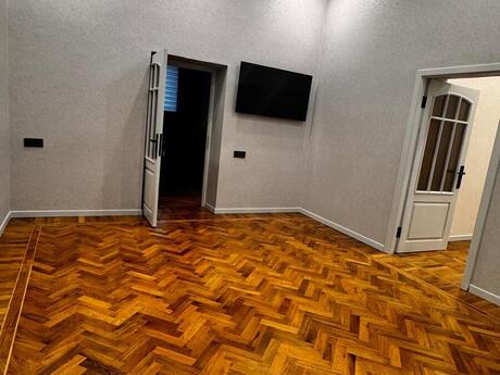 5 otaqlı ofis - Elmlər Akademiyası m. - 120 m²