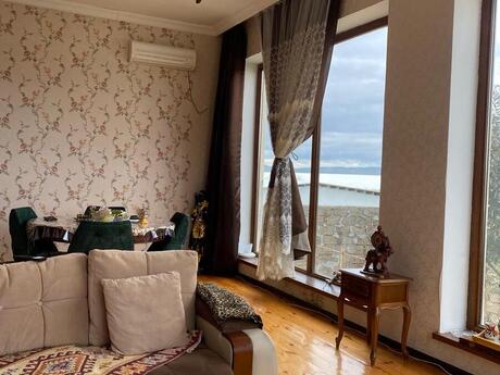 3 otaqlı həyət evi/bağ evi - Novxanı q. - 120 m²