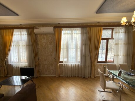 Объявление №6060113 - Баку, м. Элмляр Академиясы, 3-комн., 80 м², 2/5 этаж