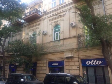 2 otaqlı köhnə tikili - Sahil m. - 100 m²