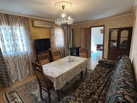 3 otaqlı köhnə tikili - Əhmədli q. - 75 m²