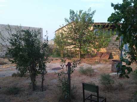 4 otaqlı həyət evi/bağ evi - Ələt q. - 220 m²