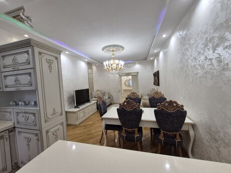 3 otaqlı yeni tikili - 8 Noyabr m. - 90 m²