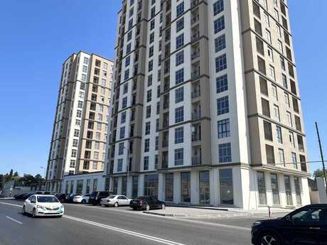 4 otaqlı mənzil, 121 m², Bakıxanov: 245 000 ₼ 3
