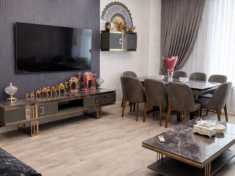 Объявление №6060261 - Баку, пос. Аг шехер, 4-комн., 134 м², 4/7 этаж