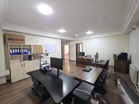 3 otaqlı ofis - Nəriman Nərimanov m. - 100 m²