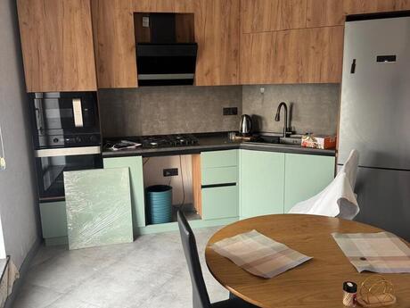 3 otaqlı yeni tikili - Yasamal r. - 150 m²