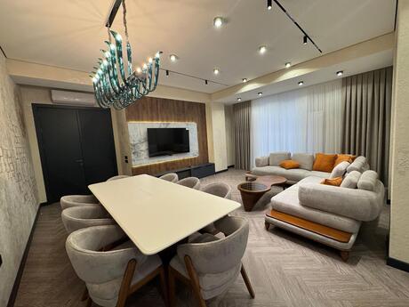Elan №6060287 - Bakı, Nəriman Nərimanov m., 3 otaqlı, 145 m², 14/18 mərtəbə