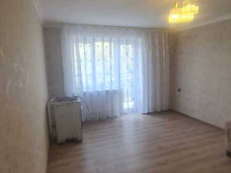 4 otaqlı köhnə tikili - Nizami m. - 100 m²