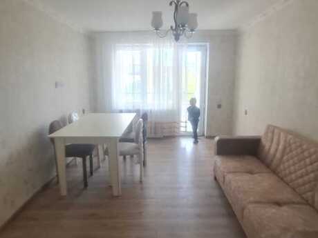 4 otaqlı köhnə tikili - Nizami m. - 100 m²