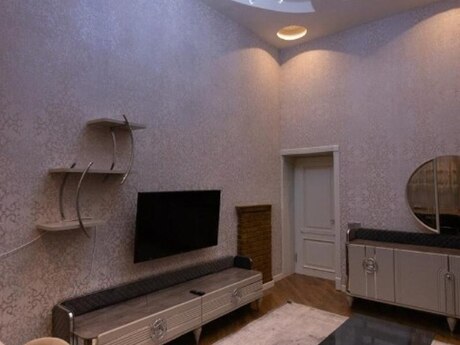 3 otaqlı köhnə tikili - Sahil m. - 80 m²