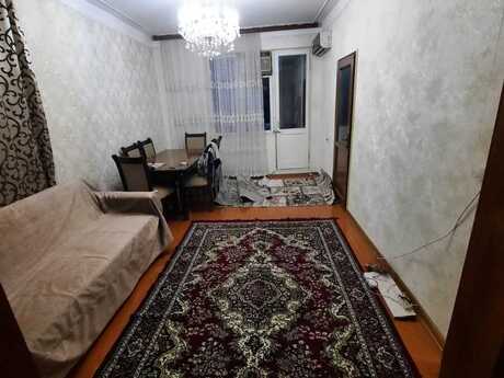 2 otaqlı köhnə tikili - Memar Əcəmi m. - 50 m²