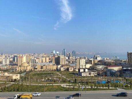 3 otaqlı köhnə tikili - Elmlər Akademiyası m. - 80 m²