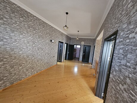 7 otaqlı həyət evi/bağ evi - Məmmədli q. - 280 m²