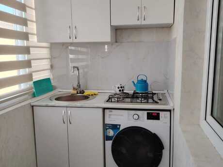 Объявление №6060316 - Баку, м. 8 ноября, 2-комн., 45 м², 5/5 этаж