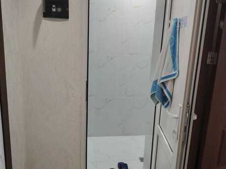 2 otaqlı köhnə tikili - 8 Noyabr m. - 45 m²