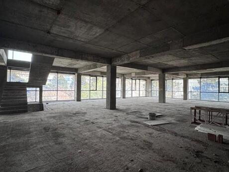 Obyekt - Nəsimi r. - 340 m²