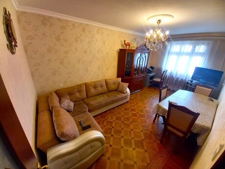 3 otaqlı köhnə tikili - Qara Qarayev m. - 90 m²