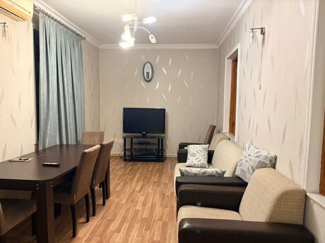 3 otaqlı köhnə tikili - Nəriman Nərimanov m. - 70 m²