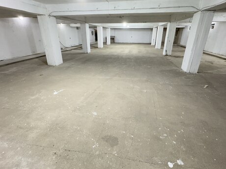 Obyekt - Xalqlar Dostluğu m. - 500 m²