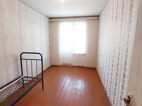 3 otaqlı köhnə tikili - Xalqlar Dostluğu m. - 90 m²