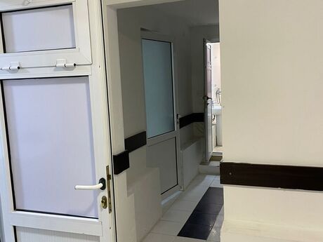 Obyekt - 8 Noyabr m. - 70 m²
